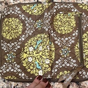 Vera Bradley wristlet wallet